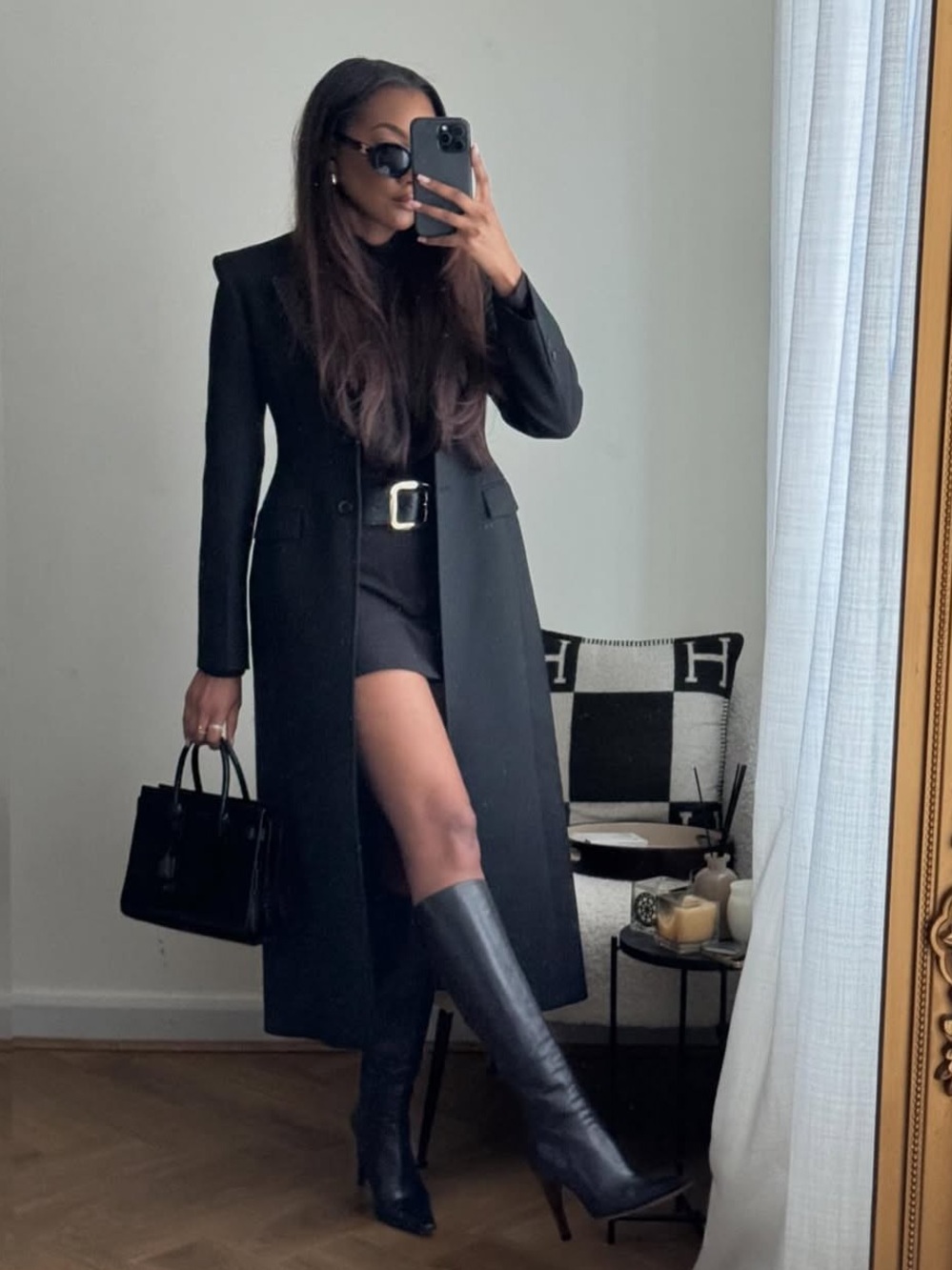VIRAL NEW ZARA LUXURY COLLECTION FITTED COAT SIZE M
🚨 FINAL PRICE NO DISCOUNT - Picture 9 of 15